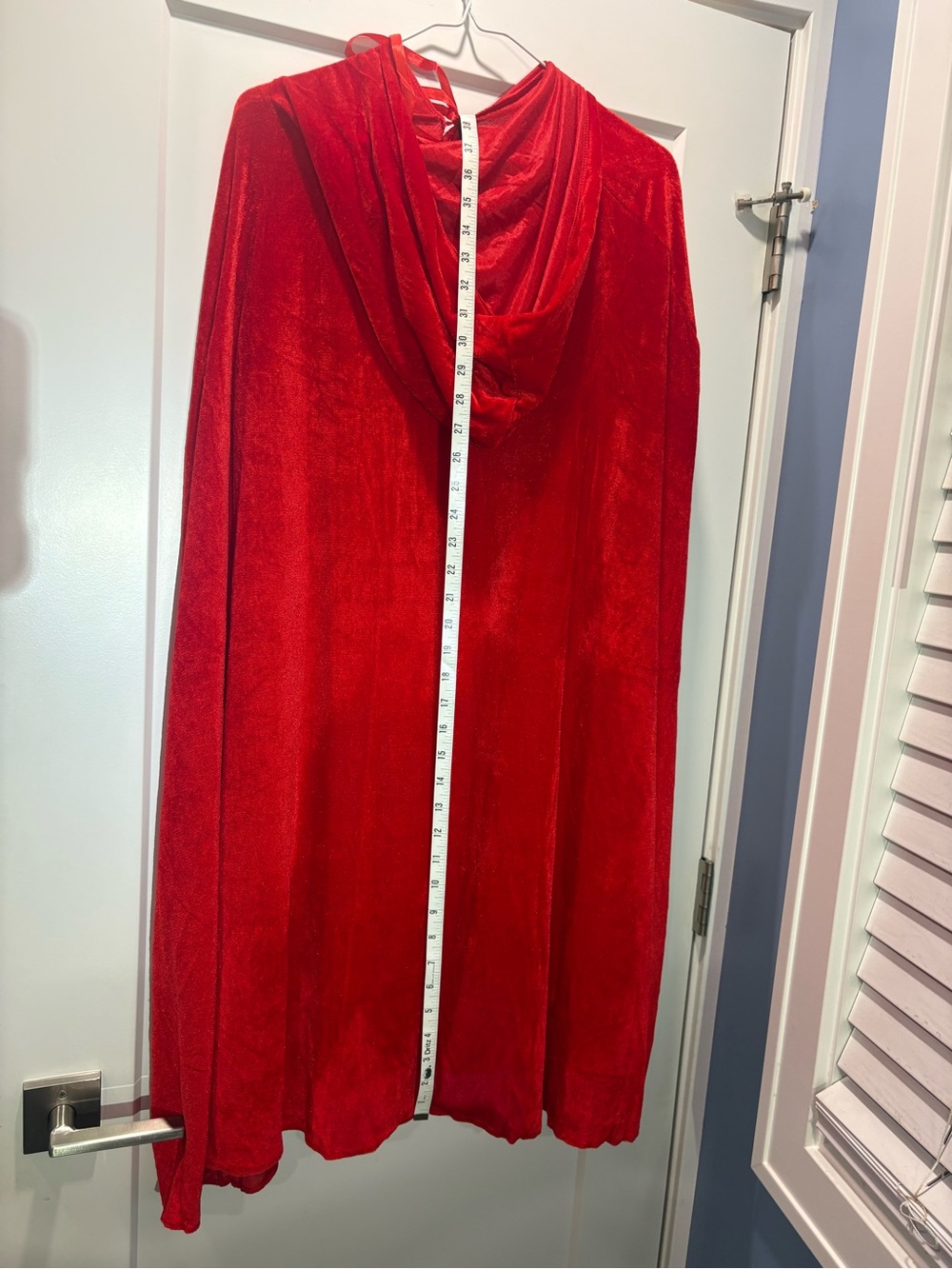 LITTLE RED RIDING HOOD | Halloween Costume | Women’s Size M - Picture 9 of 17